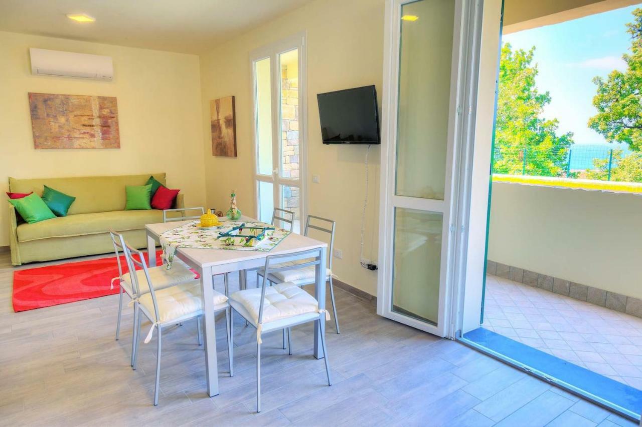 Ue Maxeu - Libeccio Apartamento Cervo Exterior foto